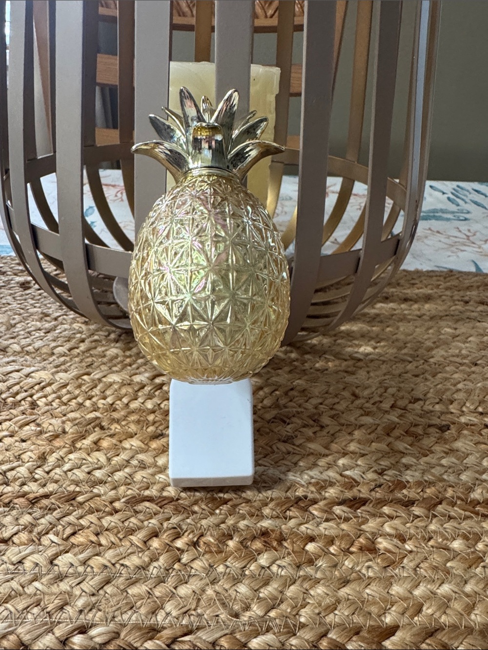 Bath & Body Works Pineapple Wallflower Plugin